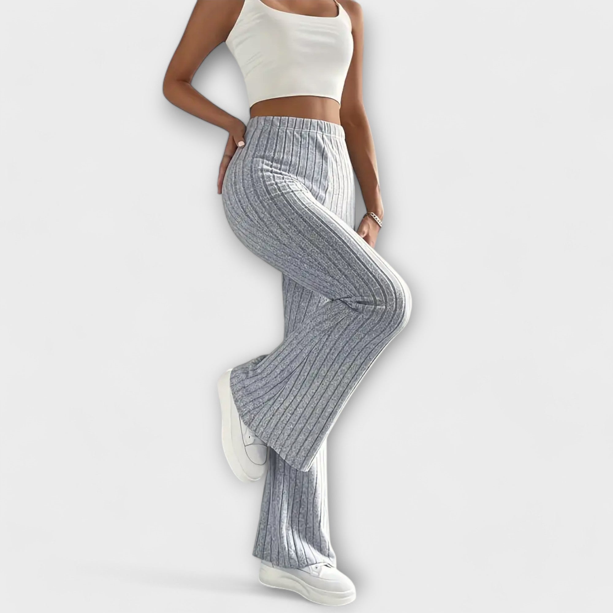 Jennifer – Elegant Flared Pants