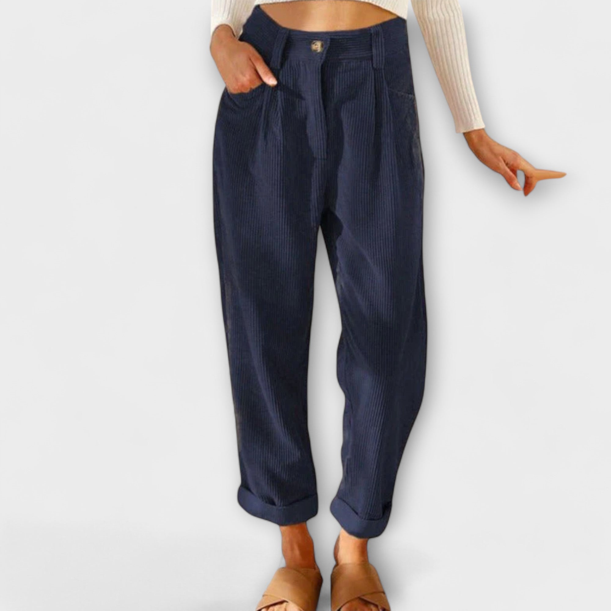 Malia - Loose Casual Pants in Corduroy