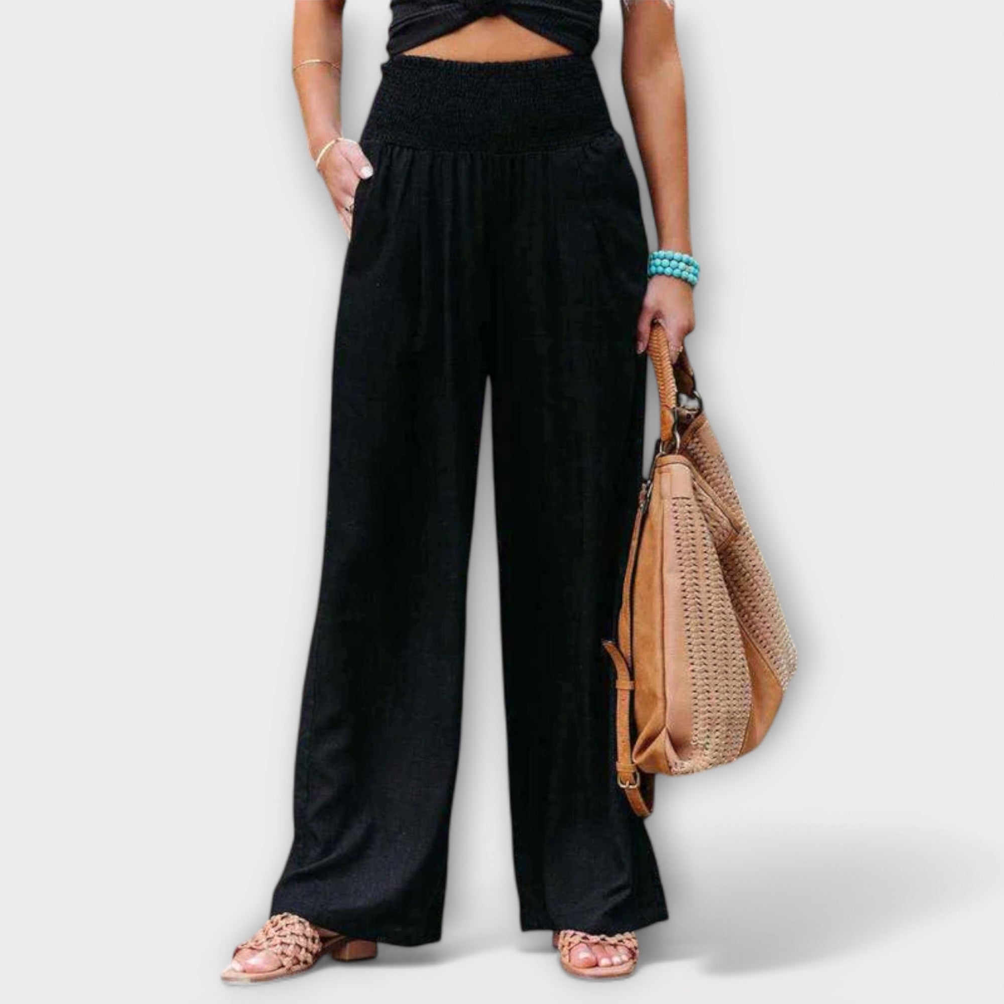 Reina – Tropical Pants in Relaxed Style