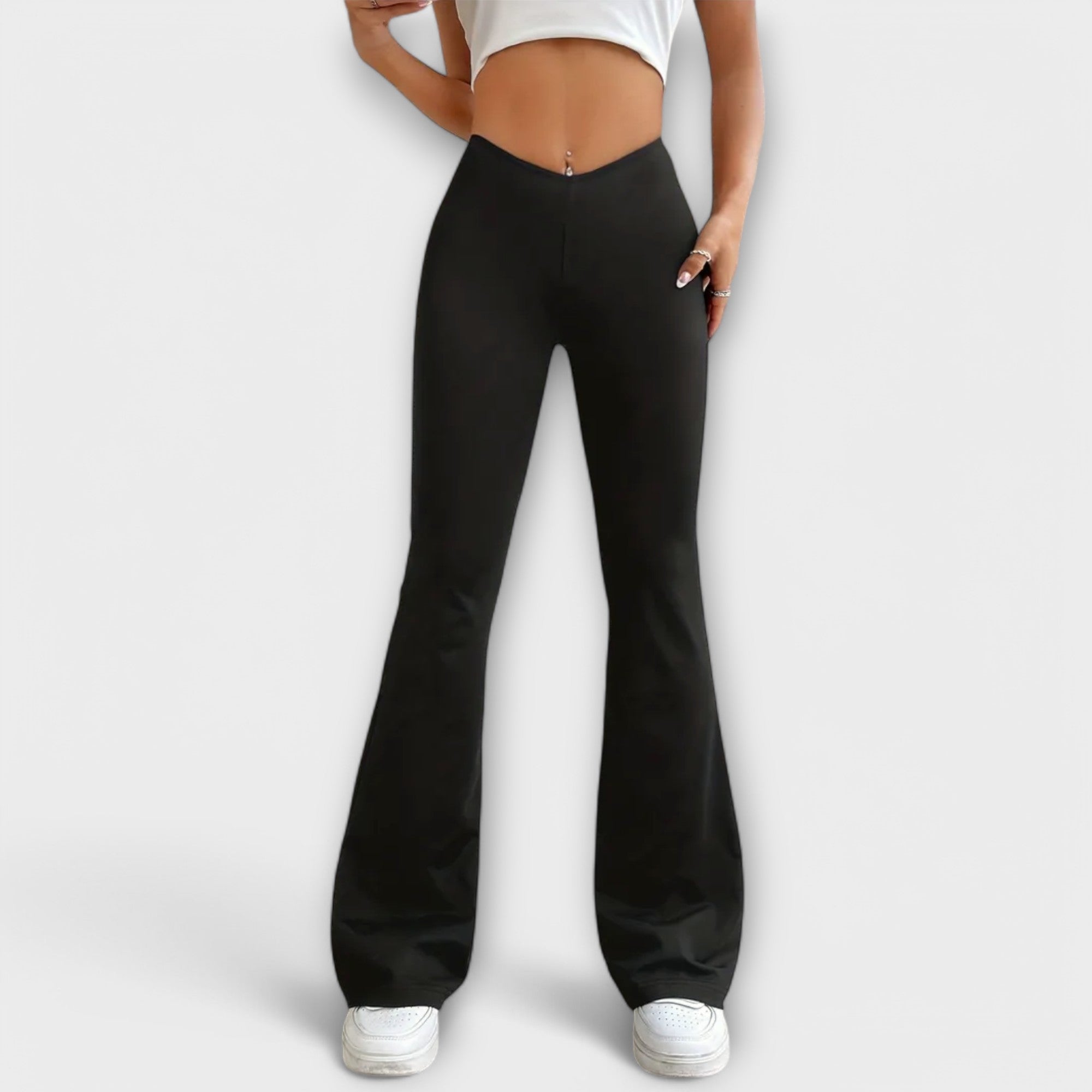 Serena – Relaxed Pants with Flared Legs